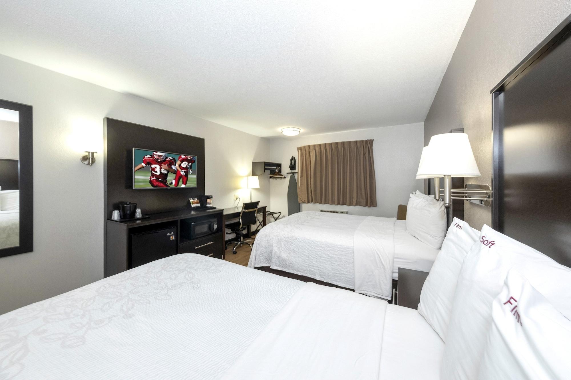 Red Roof Inn Plus+ Huntsville Ngoại thất bức ảnh
